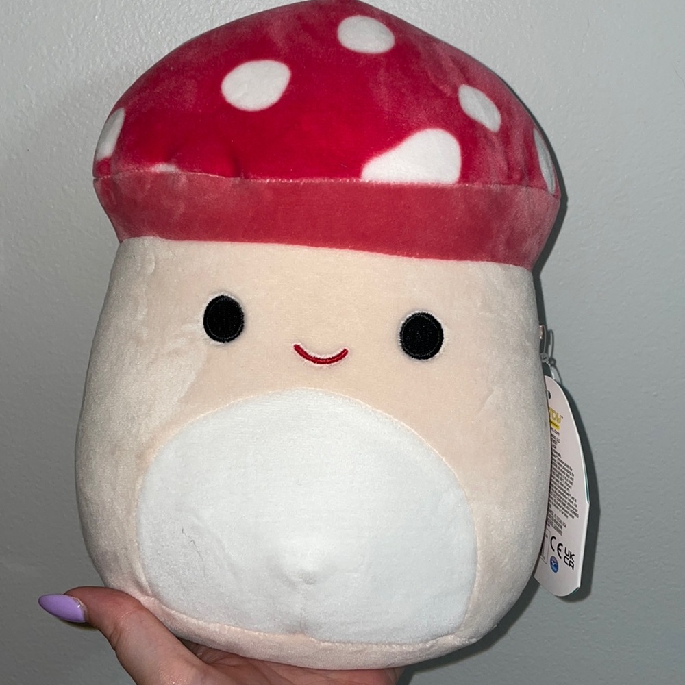 Malcom the mushroom squishmallow 8 inch